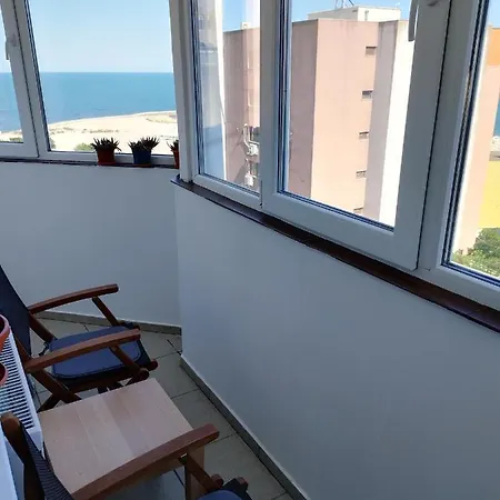 Apartment Ap 3 Cam Faleza Nord