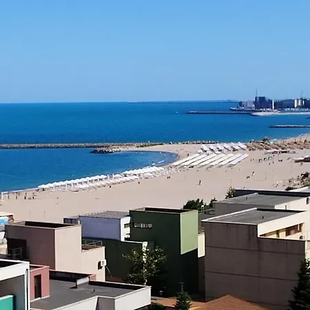 Apartment Ap 3 Cam Faleza Nord